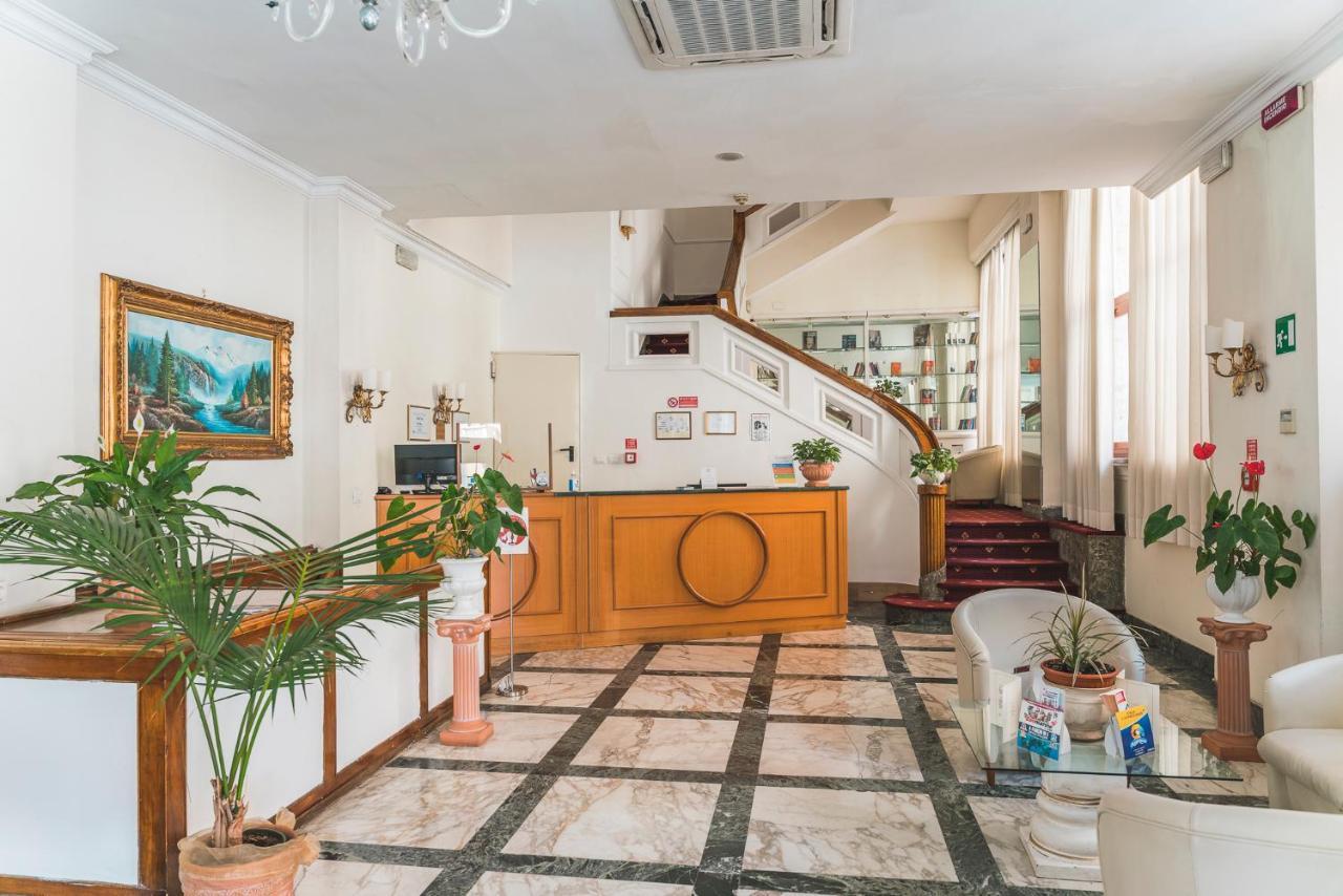 Gh Hotel San Giusto Rome Bagian luar foto