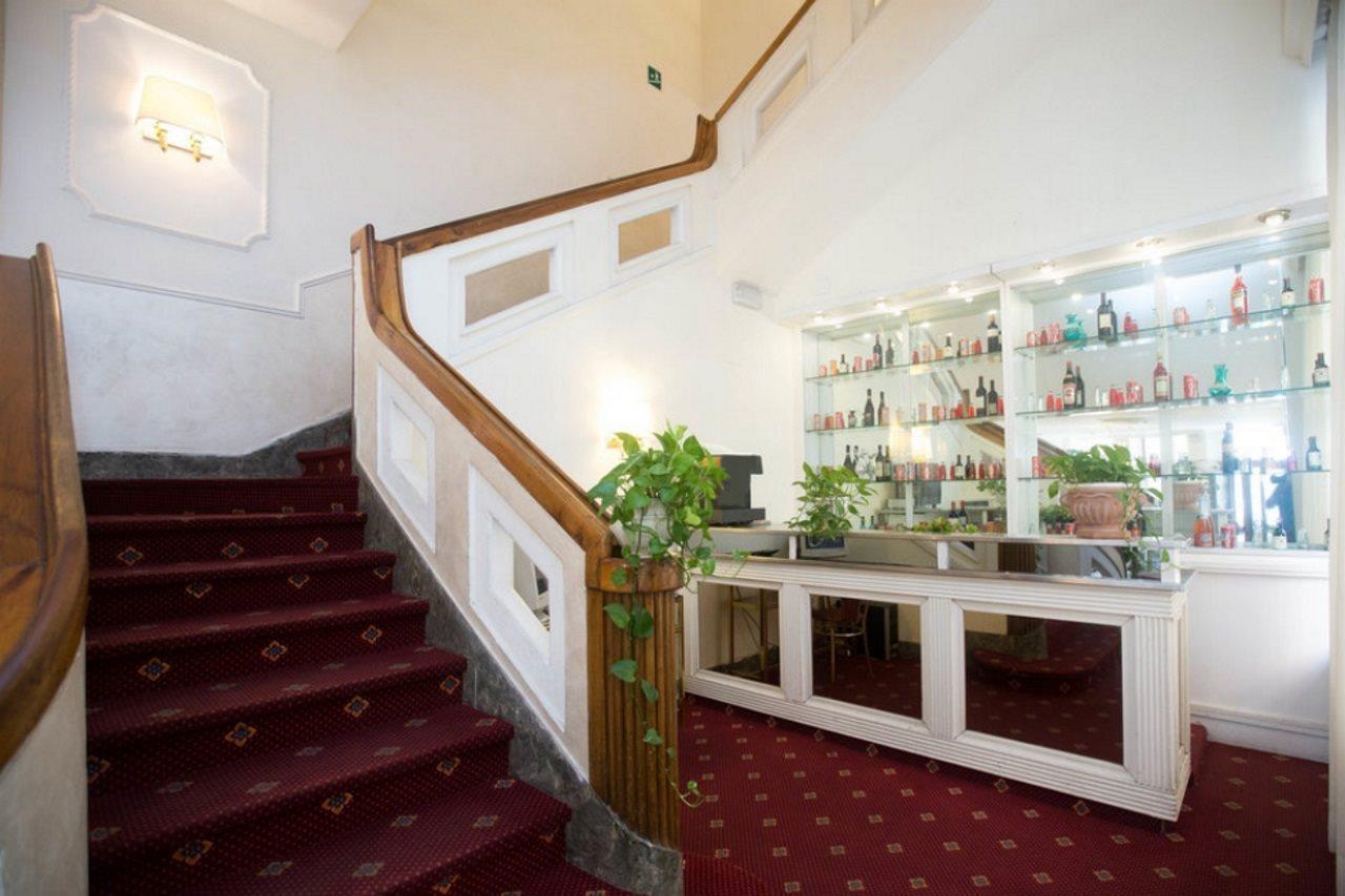 Gh Hotel San Giusto Rome Bagian luar foto