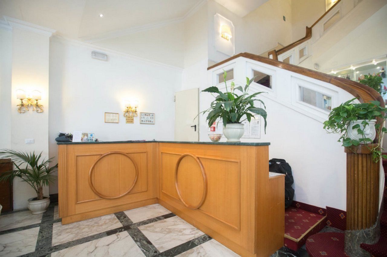Gh Hotel San Giusto Rome Bagian luar foto
