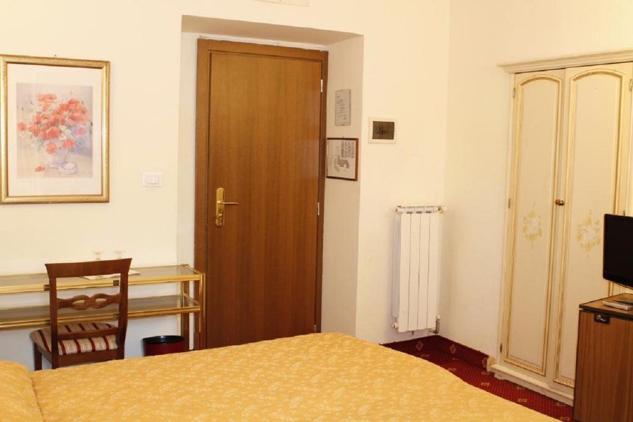 Gh Hotel San Giusto Rome Bagian luar foto